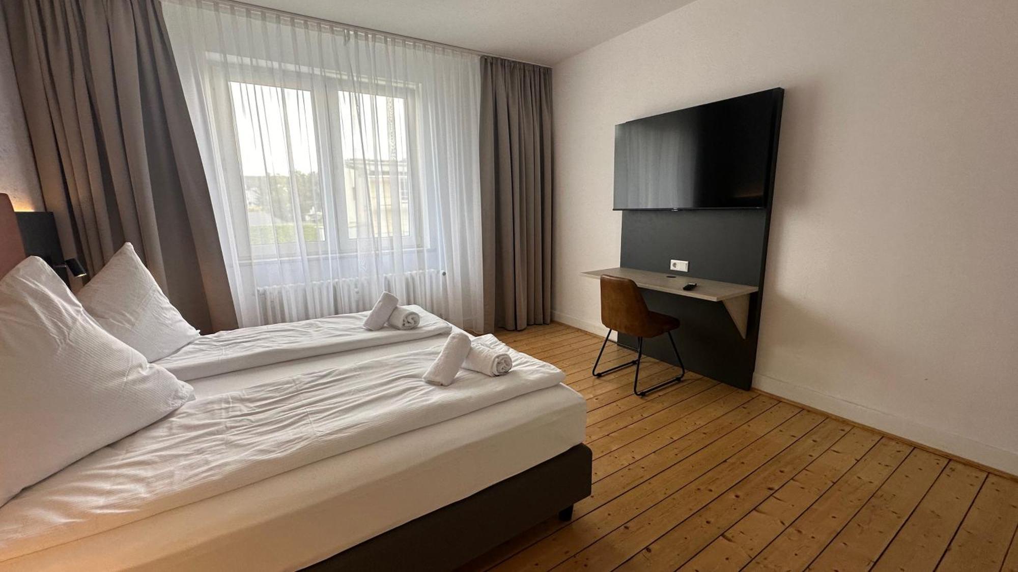 Junik Apartments Oberhausen No º11 Bagian luar foto