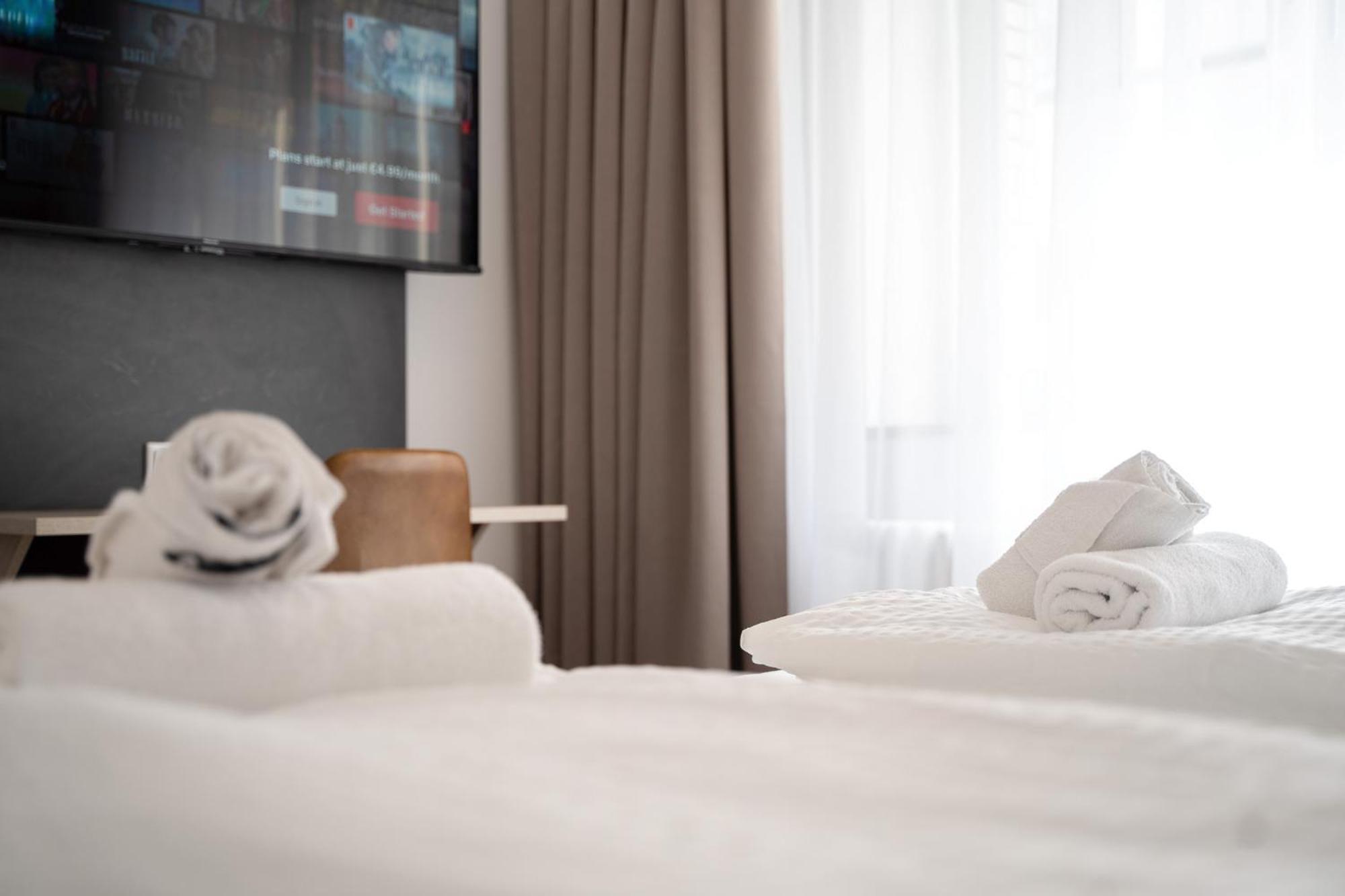 Junik Apartments Oberhausen No º11 Bagian luar foto